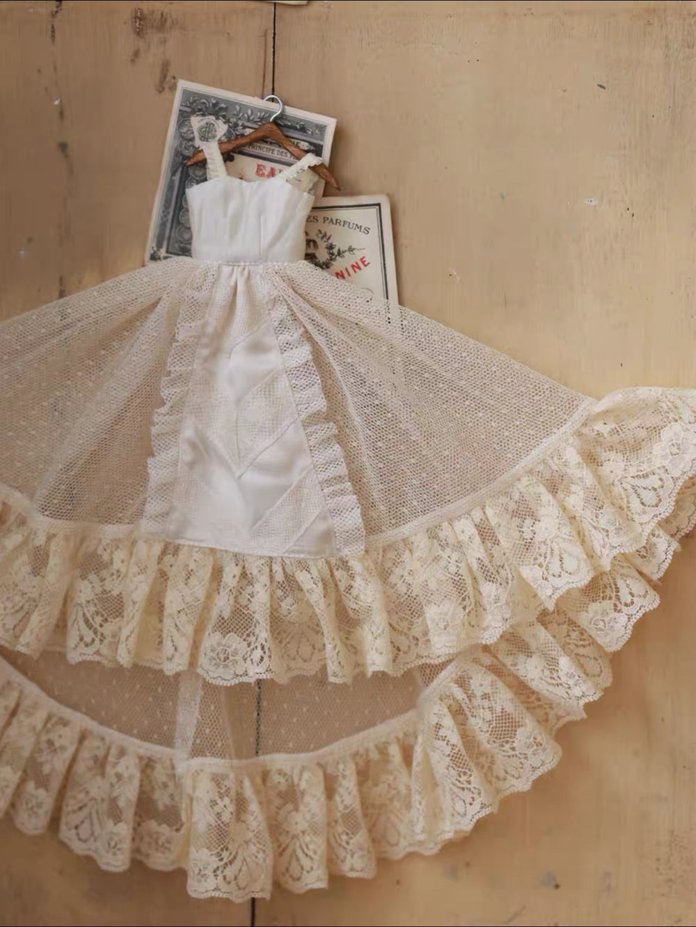 Vintage Lace Layer Blythe Slip Detail | ToastDoll