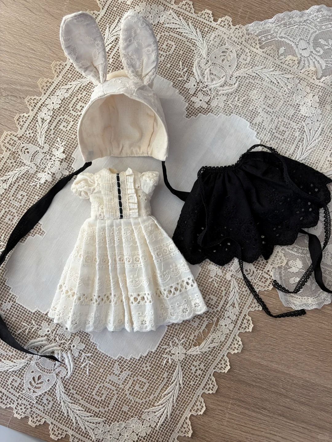 Miss Bunny Blythe BJD Set - Handmade Doll Clothes-ToastDoll
