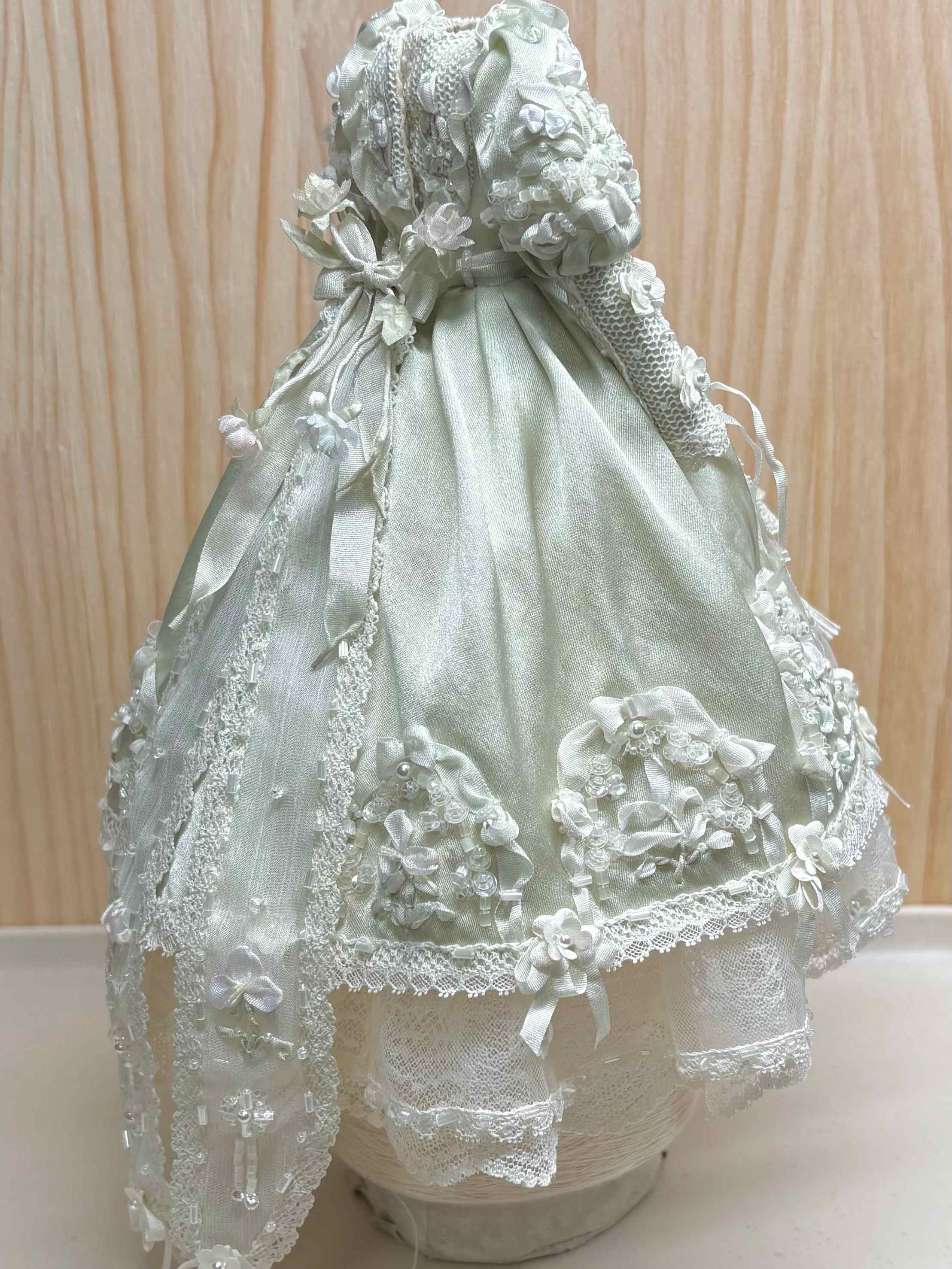 Detailed Rococo Lace Blythe Gown Full Body View | ToastDoll