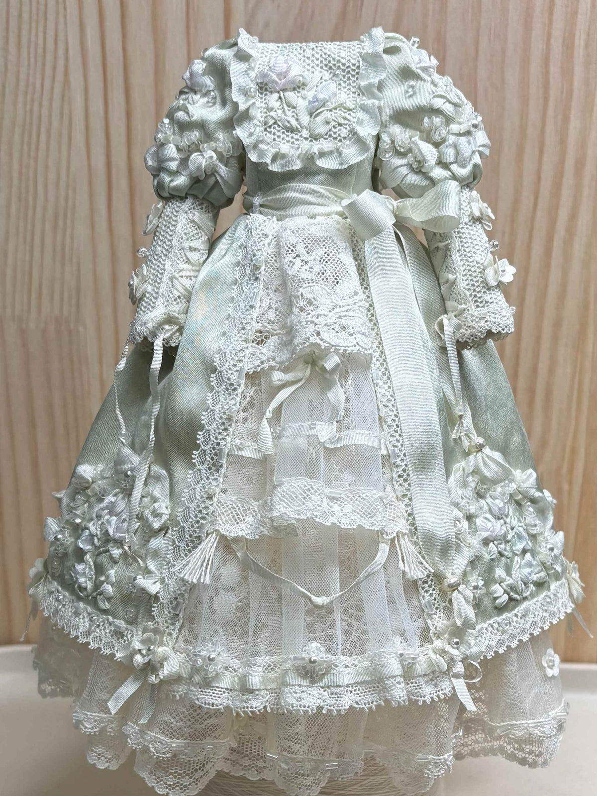 Detailed Rococo Lace Blythe Gown | ToastDoll