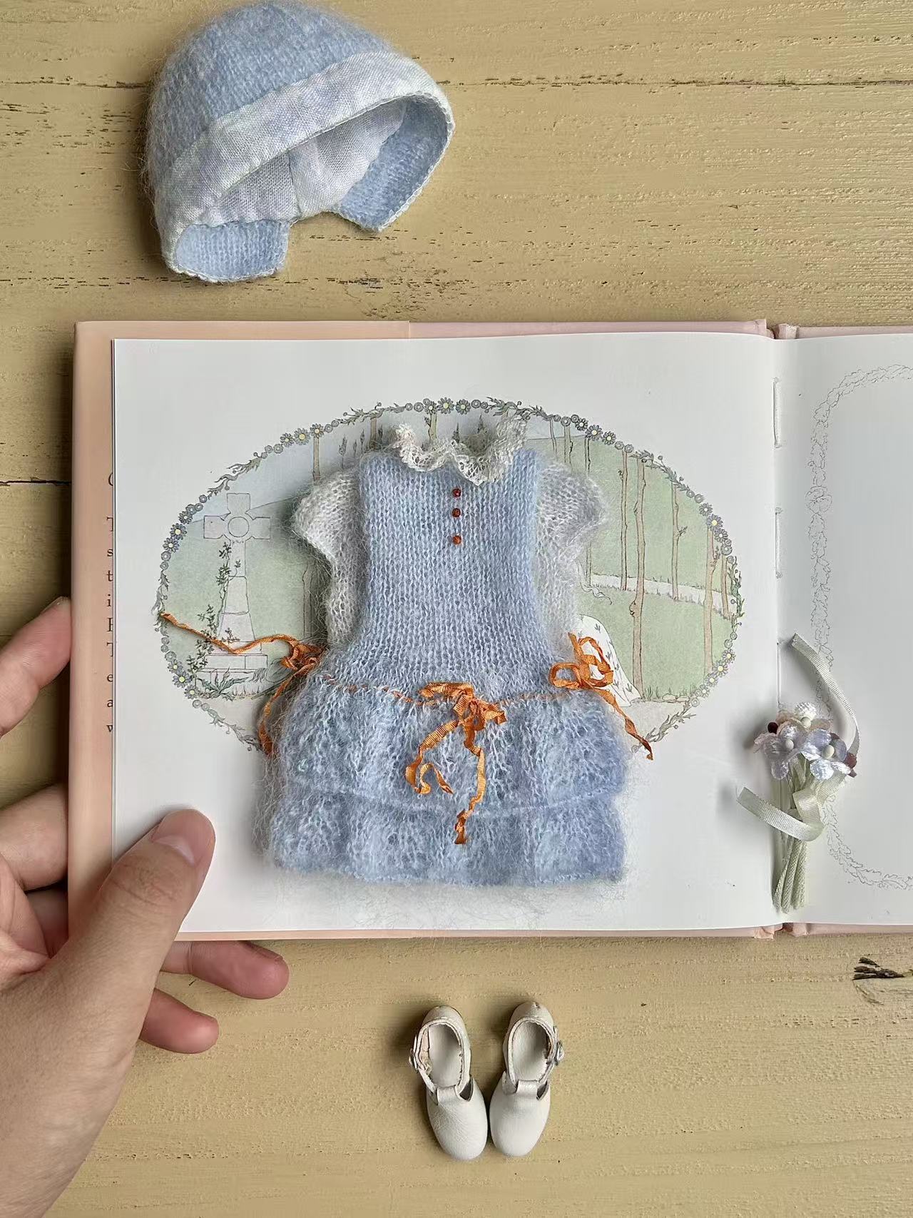 Soft Color Knit BJD Dress Set - Handmade Doll Clothes - ToastDoll