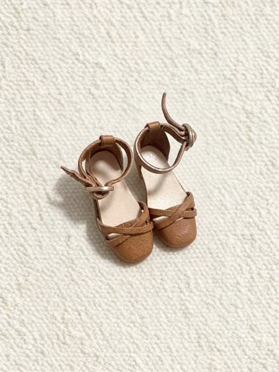 Cross Strap Blythe Flats - Handmade Doll Shoes - ToastDoll