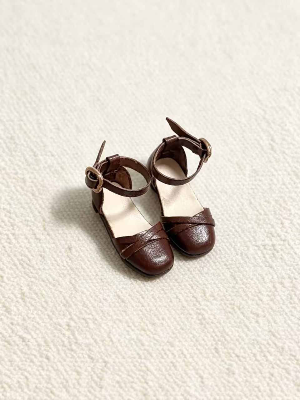 Cross Strap Blythe Flats - Handmade Doll Shoes - ToastDoll