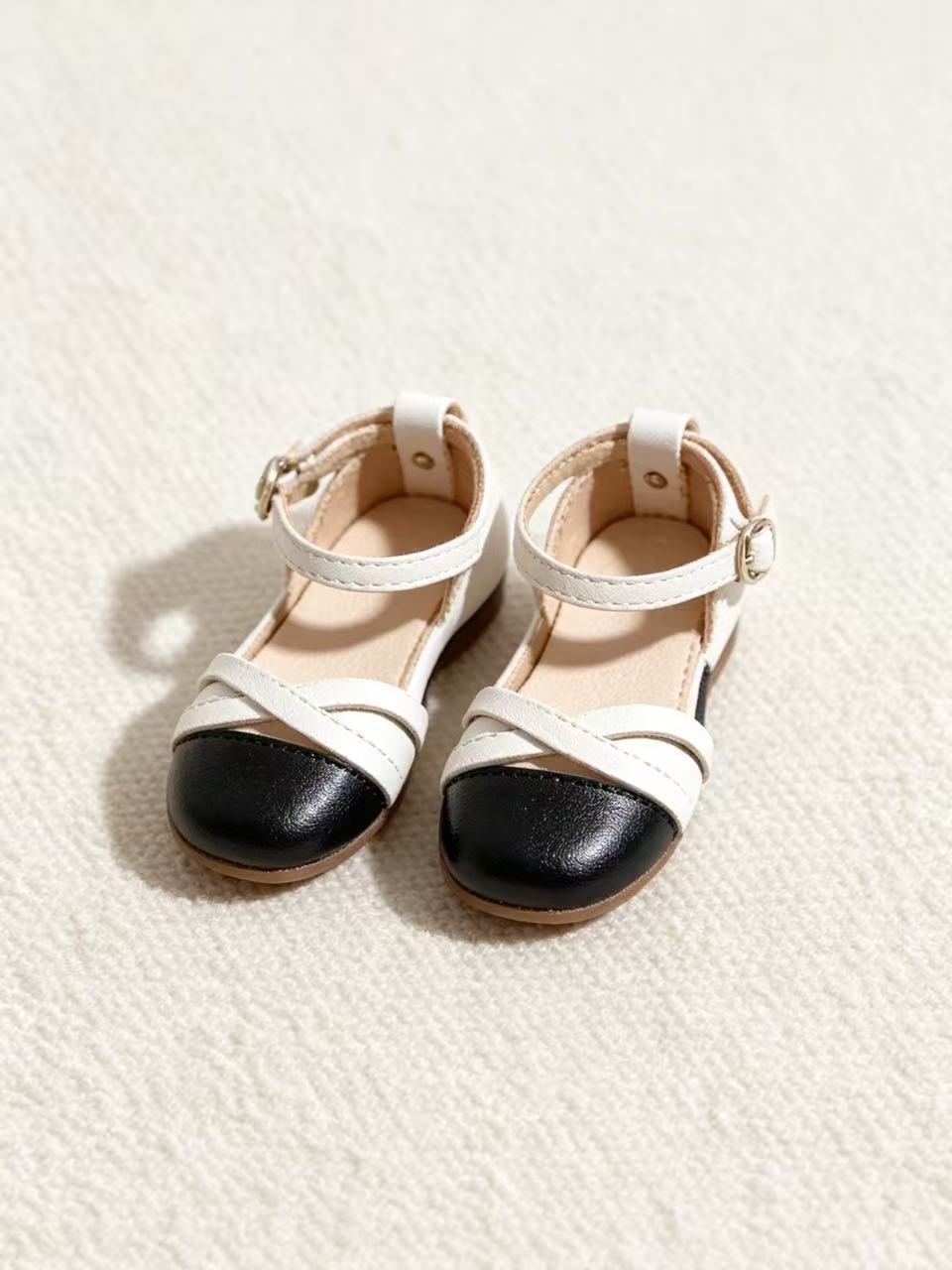 Cross Strap Blythe Flats - Handmade Doll Shoes - ToastDoll