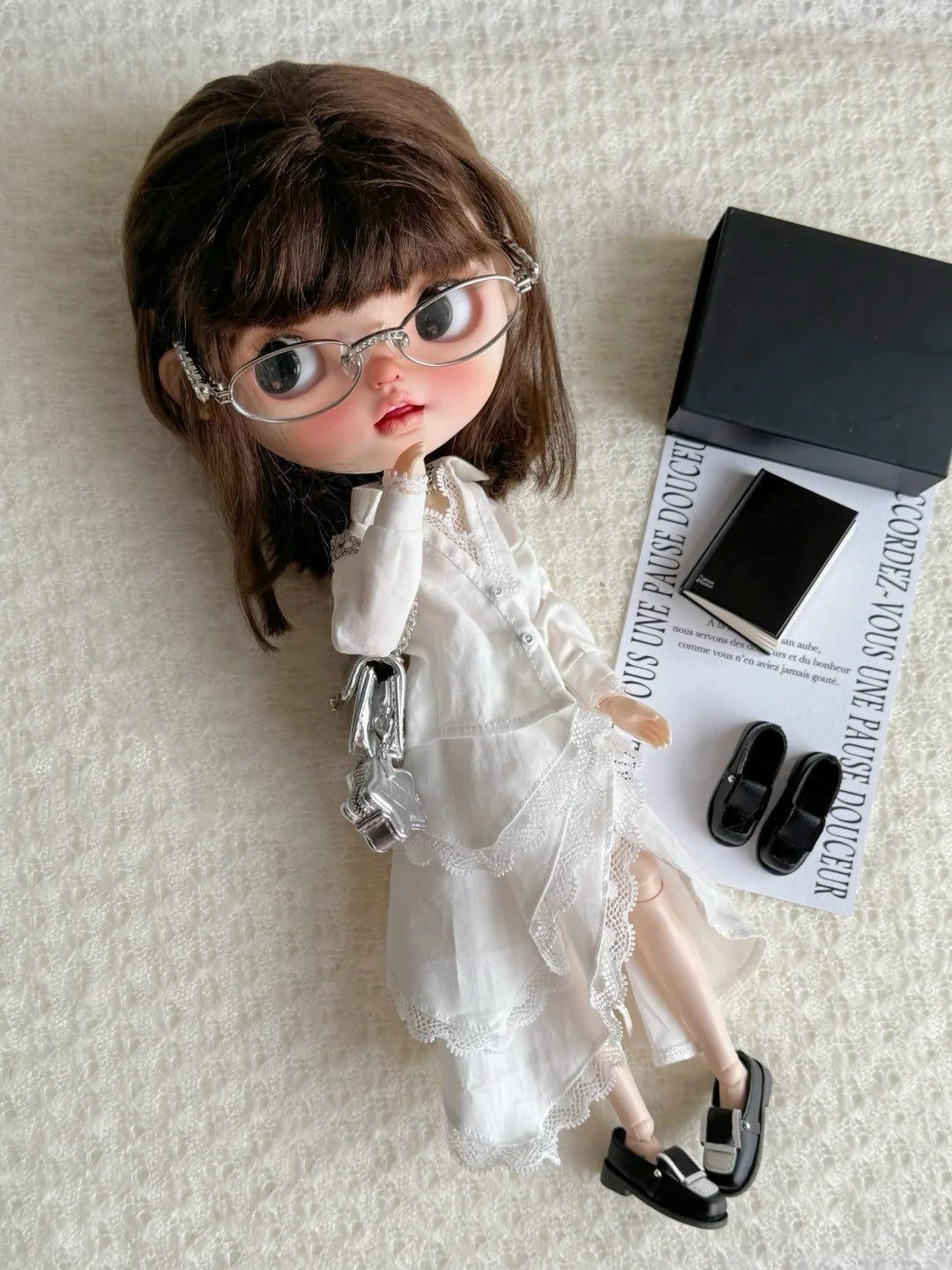 Chic Asymmetric Shirt Blythe BJD Set - Handmade Doll Clothes - ToastDoll