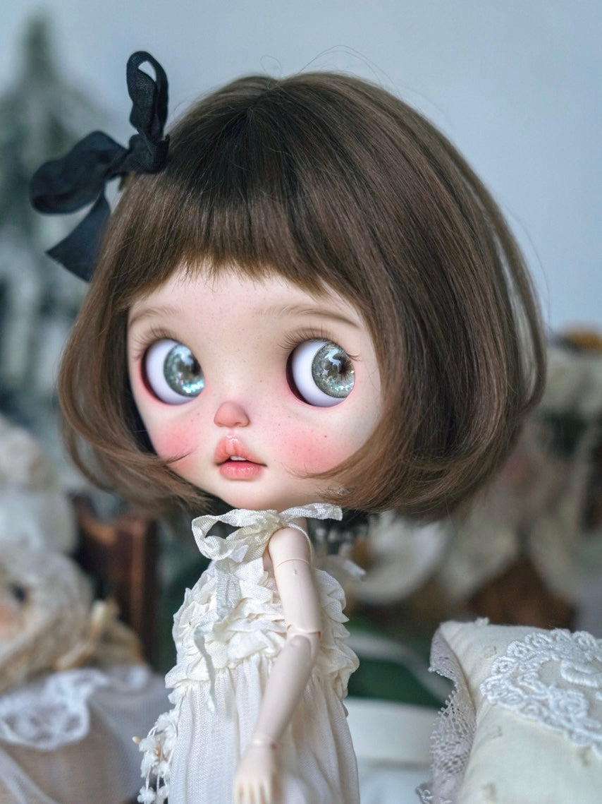 Faye Custom Blythe OOAK Innocent Tender Doll Side View | ToastDoll