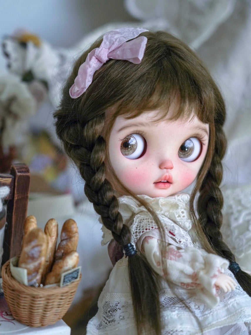 Rosalie Custom Blythe OOAK Poetic Dreamy Doll Side View | ToastDoll