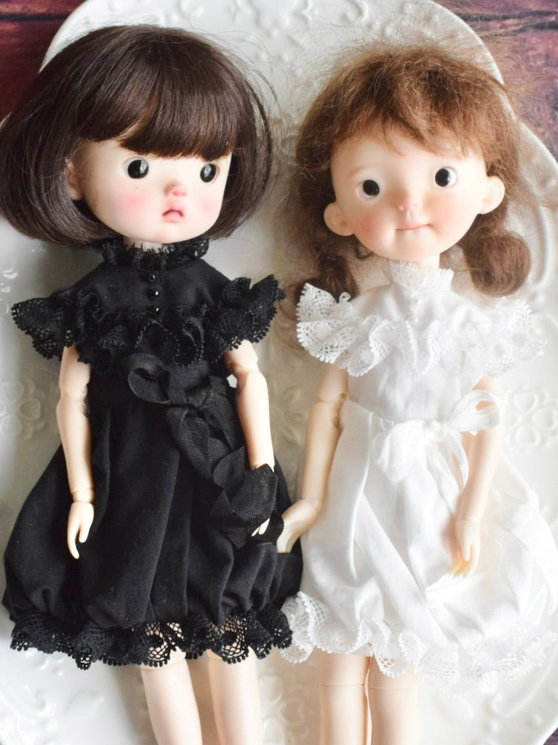 Black White Blythe 1/6 BJD Dress On Doll Display | ToastDoll
