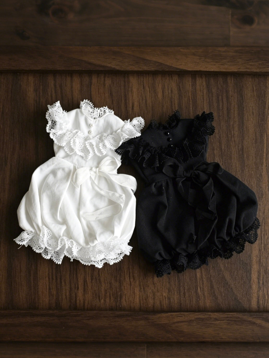 Black White Blythe 1/6 BJD Dress Flat Lay | ToastDoll