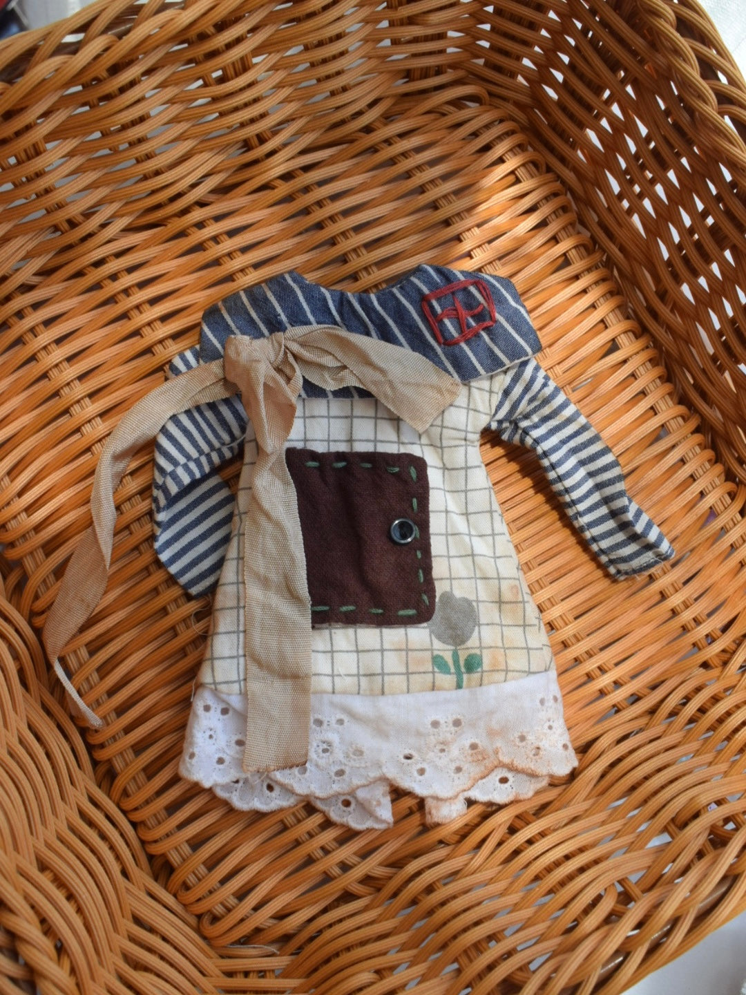 Cottage Patchwork Blythe BJD Dress - Handmade Doll Clothes - ToastDoll