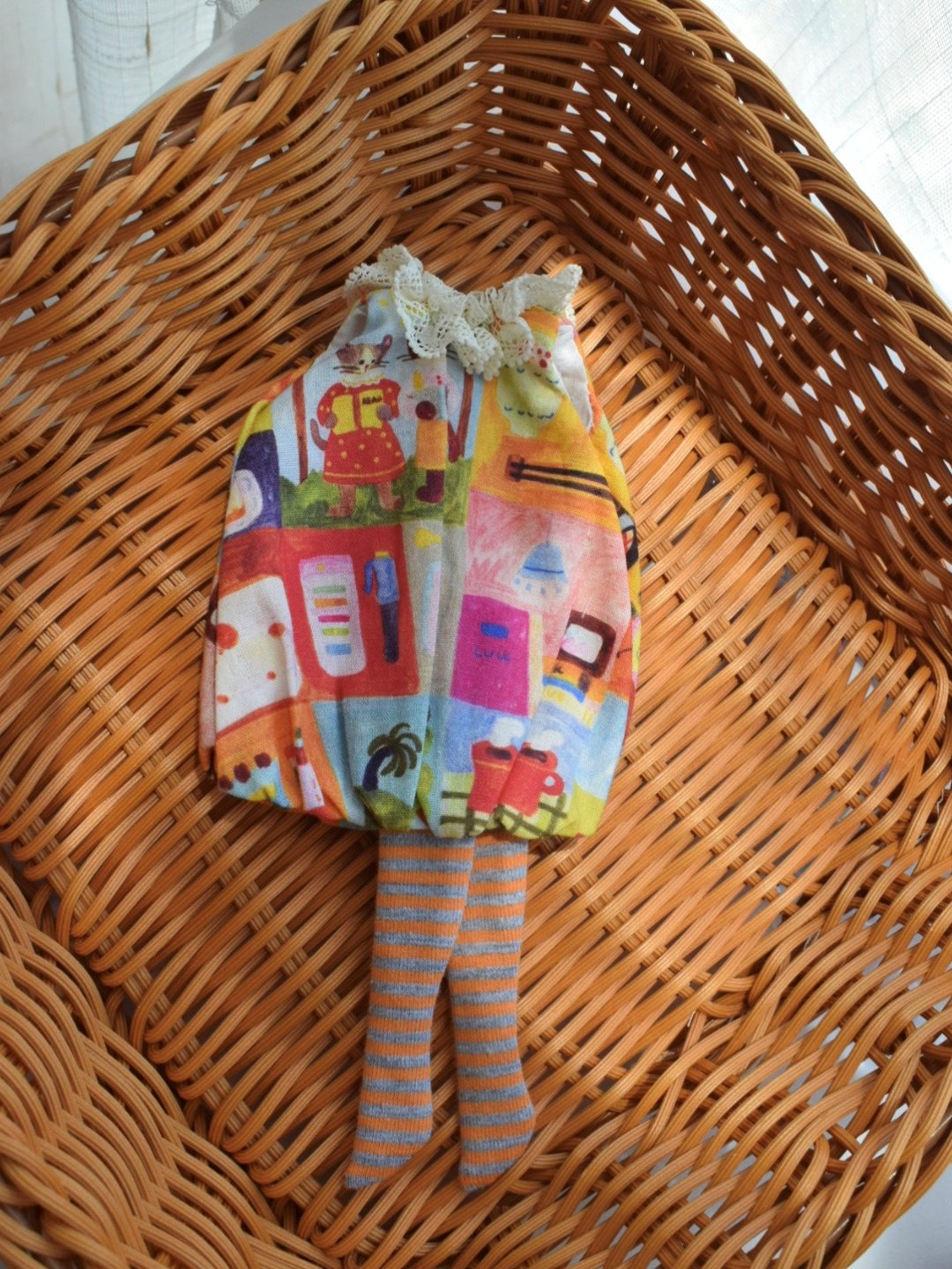 Printed Doodle Blythe BJD Dress - Handmade Doll Clothes - ToastDoll