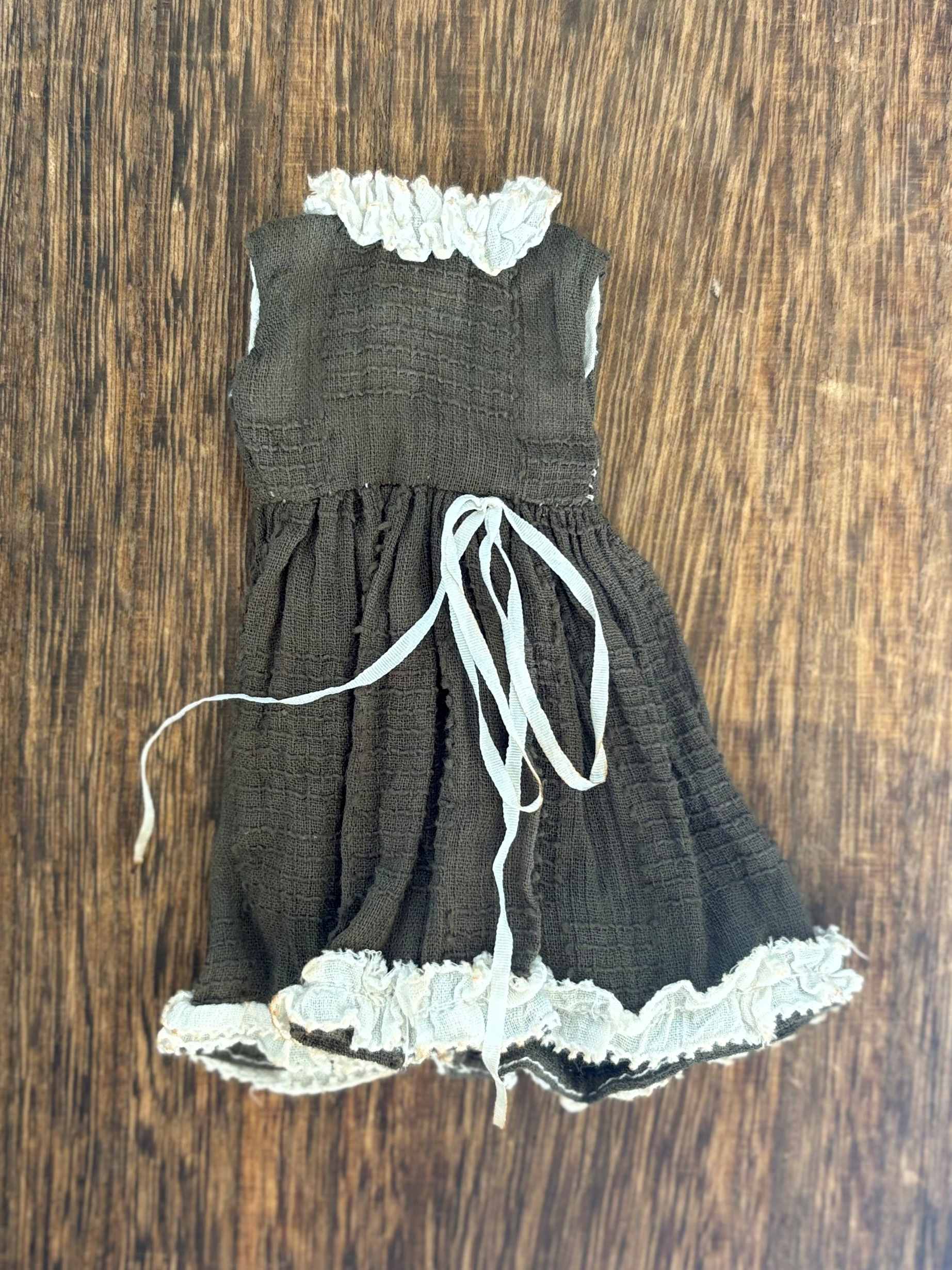 Sweet Little Girl Blythe BJD Dress - Handmade Doll Clothes - ToastDoll