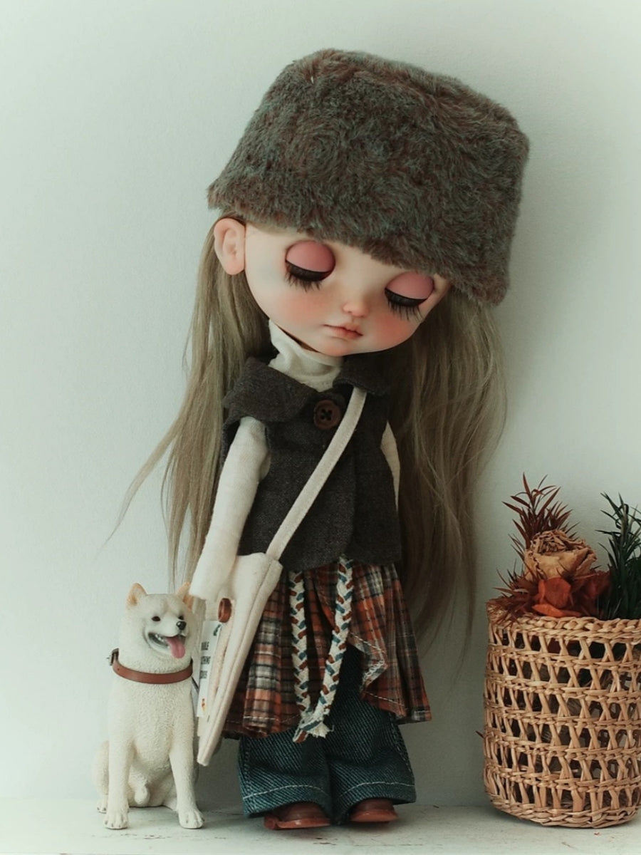 Chic Skirt Pants Layering Blythe Outfit Side View| ToastDoll