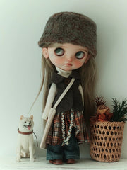 Chic Skirt Pants Layering Blythe Outfit On Doll Display | ToastDoll