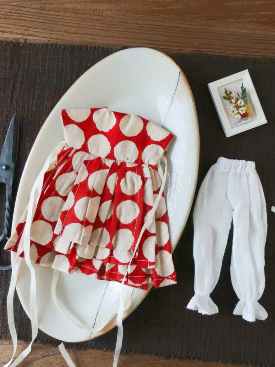 Retro Dot Blythe 1/6 BJD Red Outfit Flat Lay | ToastDoll