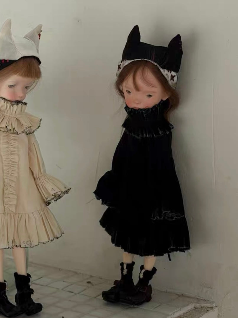 Black Vintage Ruffle Blythe 1/6 BJD Set On Doll Display  | ToastDoll