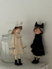 Vintage Ruffle Blythe 1/6 BJD Set On Doll Display | ToastDoll