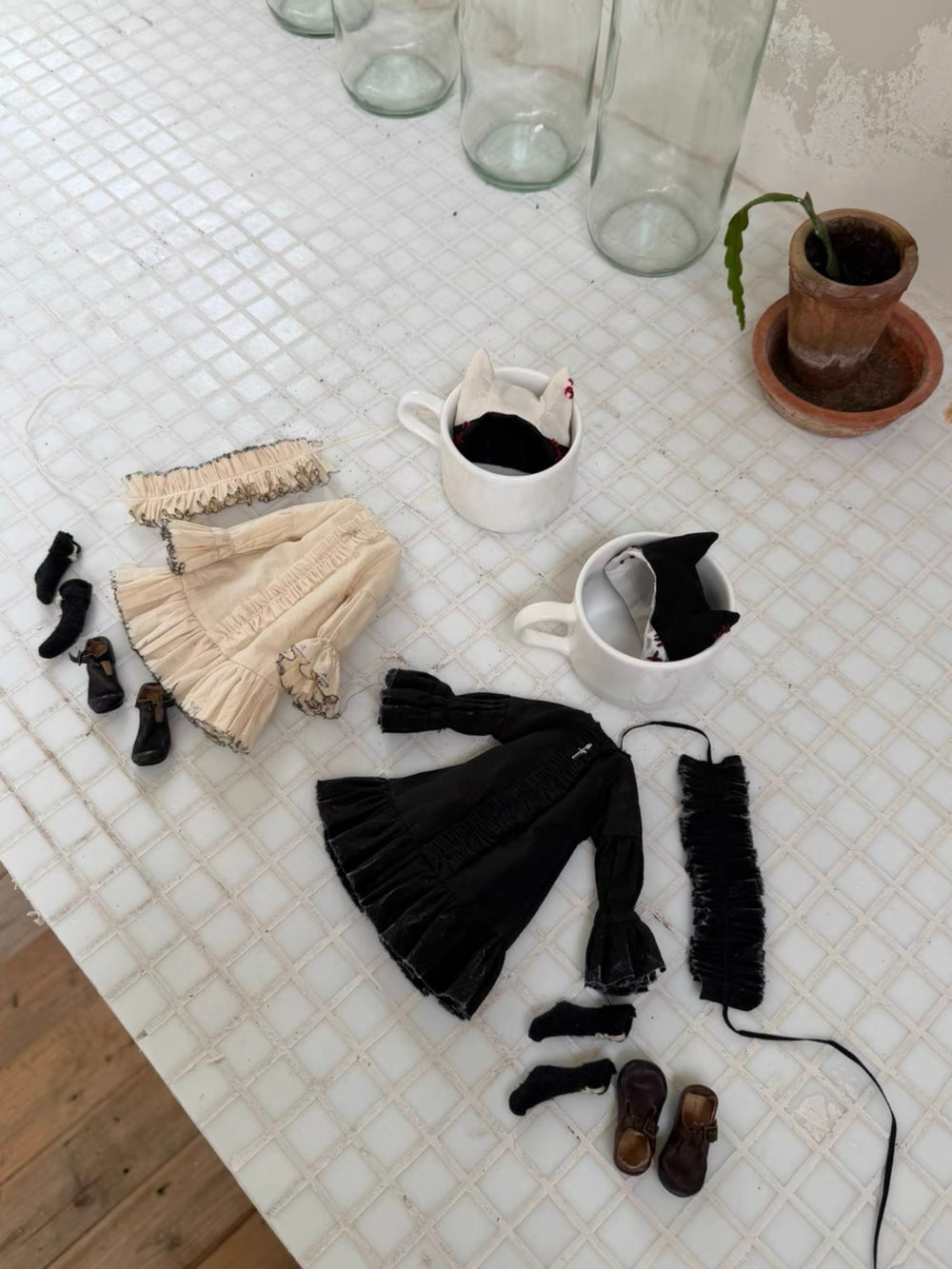 Vintage Ruffle Blythe 1/6 BJD Set Flat Lay | ToastDoll