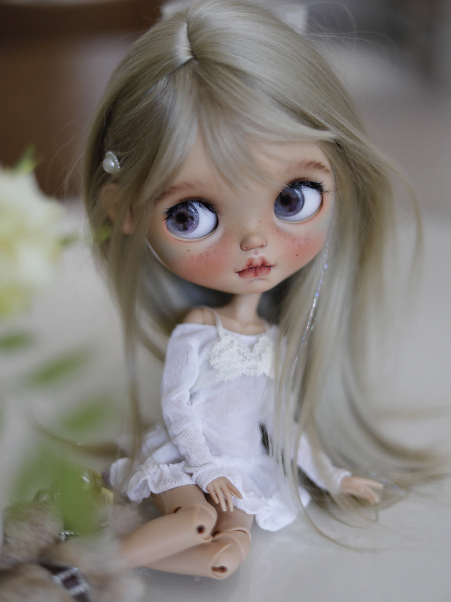 OOAK Custom Blythe Doll For Commission, Tan Girl