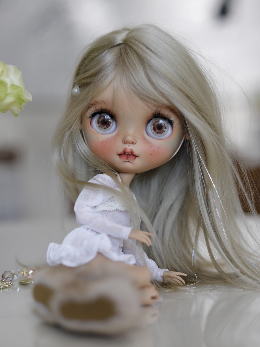 OOAK Custom Blythe Doll For Commission, Tan Girl