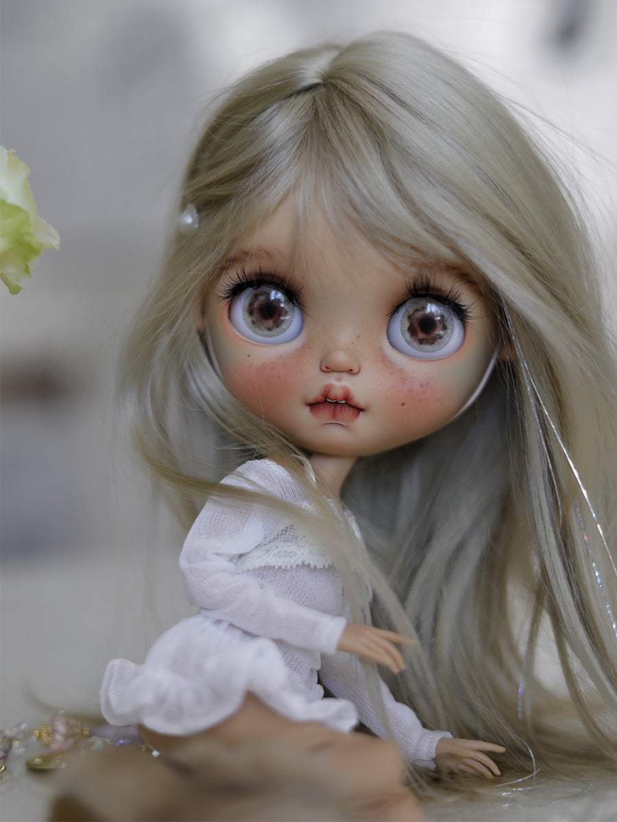 OOAK Custom Blythe Doll For Commission, Tan Girl