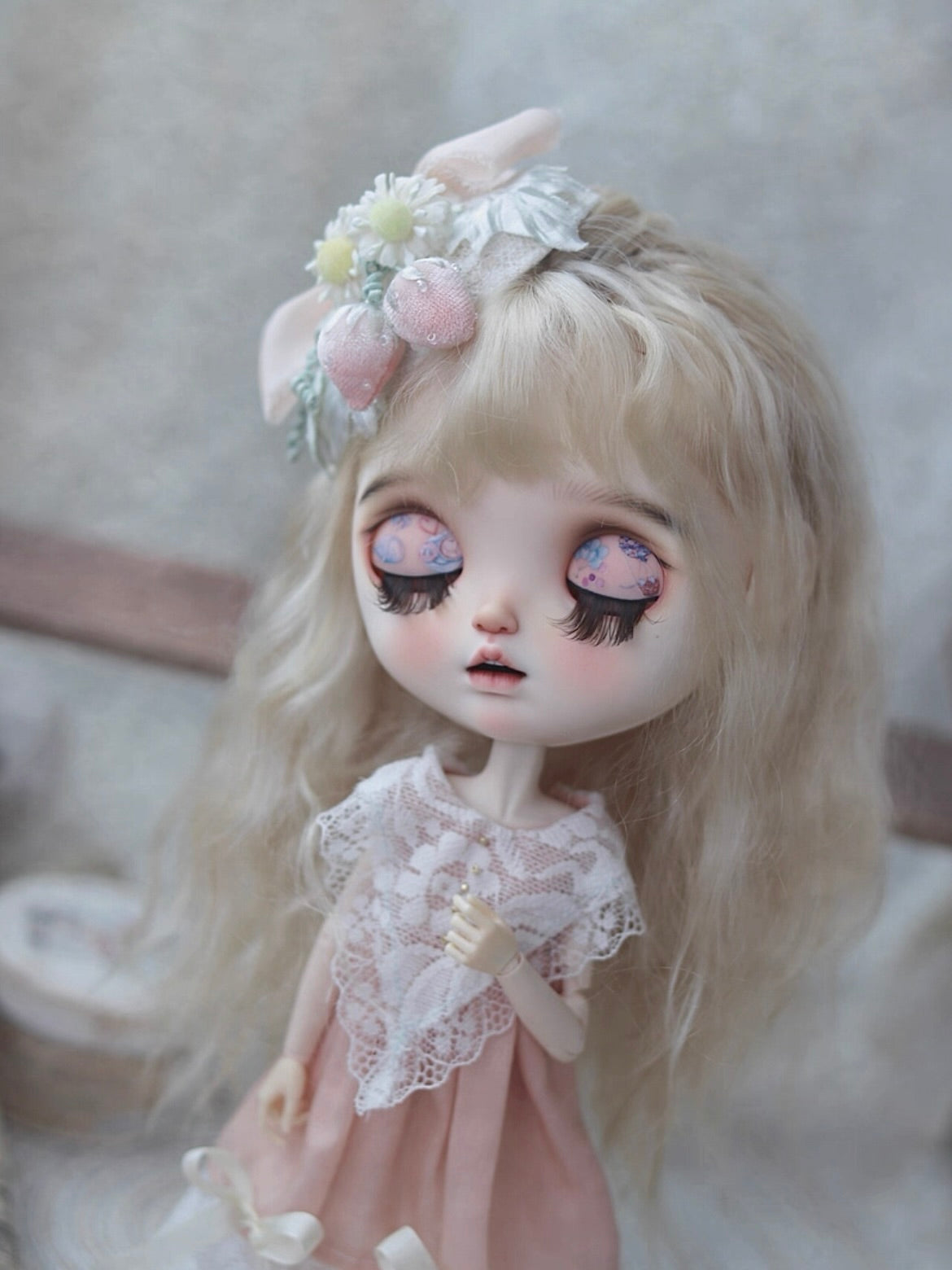 Strawberry Hat Blythe Hair Clip - Handmade Doll Headpiece - ToastDoll