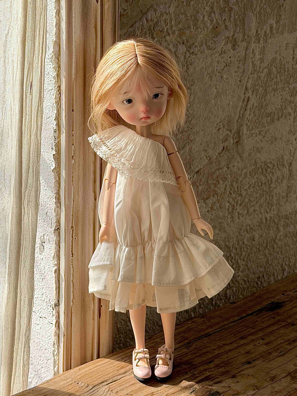 White Ruched Cotton Blythe BJD Off-the-shoulder Dress | ToastDoll