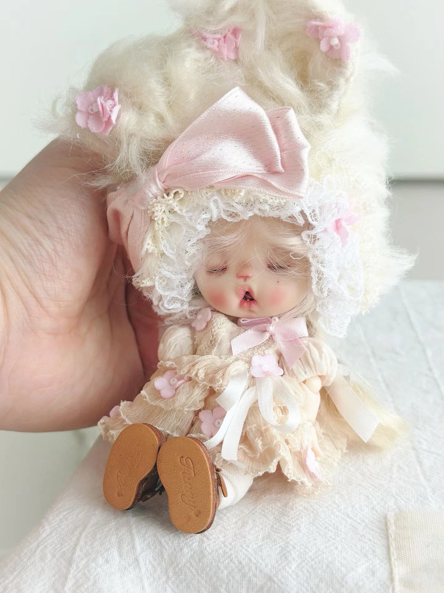 Soft Pink Floral OB11 Outfit - Handmade Doll Clothes - ToastDoll