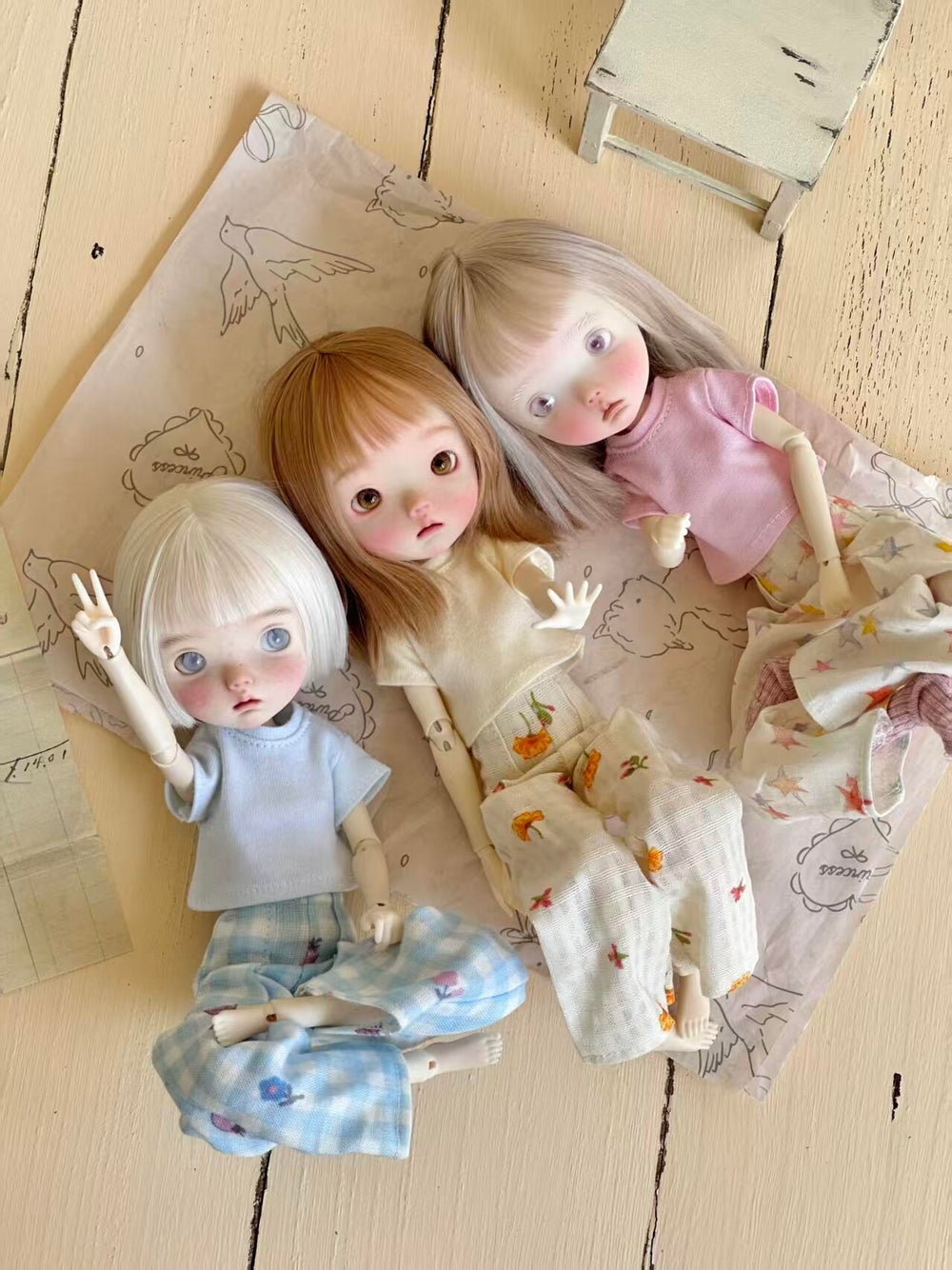 Casual Tee Pants Blythe BJD Set On Doll Display | ToastDoll