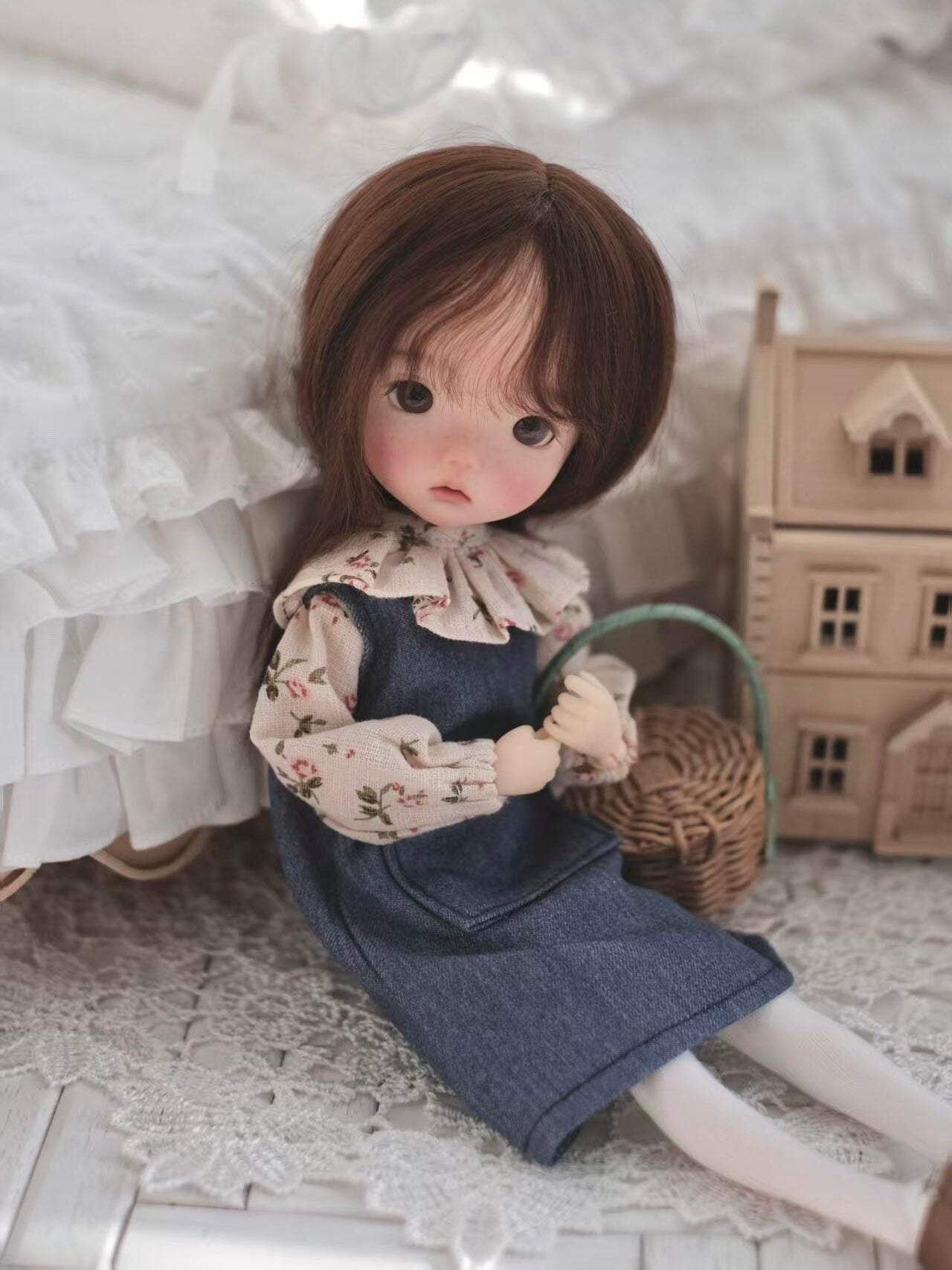 Vintage Floral Blythe BJD Dress Set On Doll Display | ToastDoll
