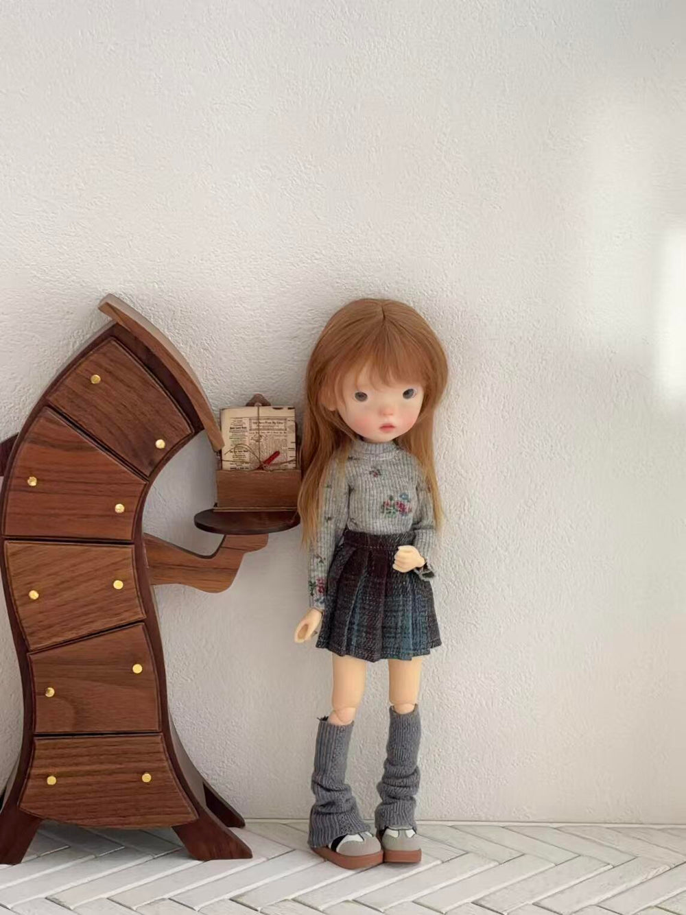 Grey Minimalist Fall Blythe BJD Skirt Set | ToastDoll