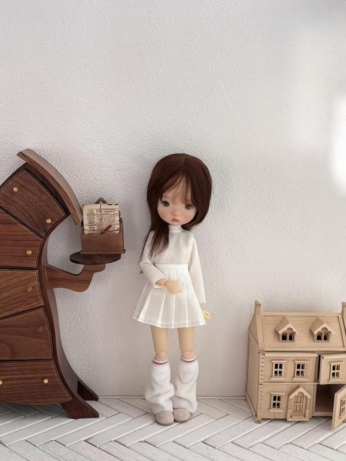 Minimalist Fall Blythe BJD Skirt Set - Handmade Doll Clothes - ToastDoll