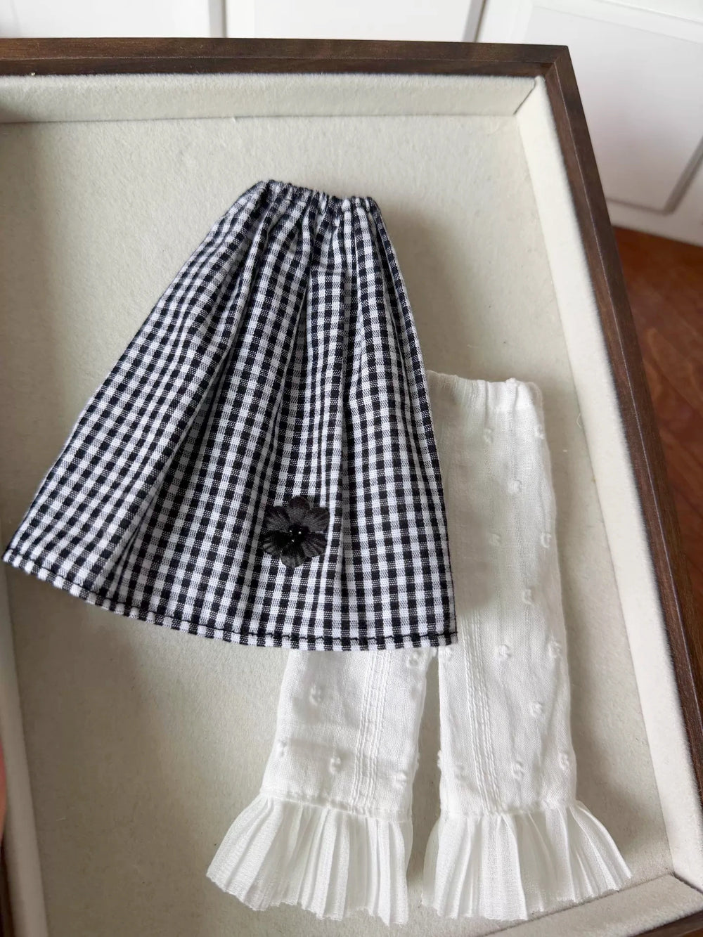 Gingham Tube Blythe 1/6 BJD Set Flat Lay | ToastDoll