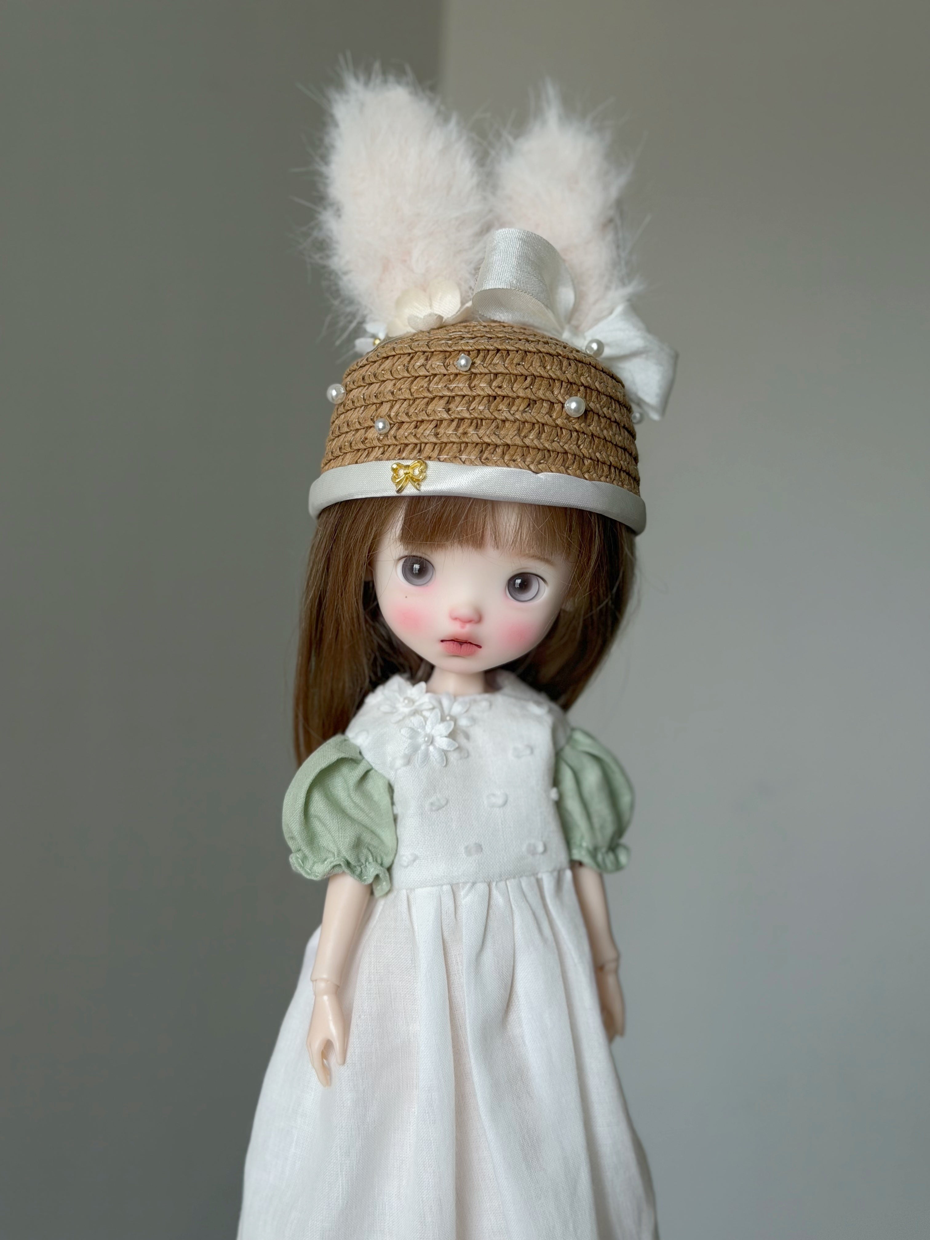 Straw Bunny Blythe 1/6 BJD Set On Doll Display | ToastDoll