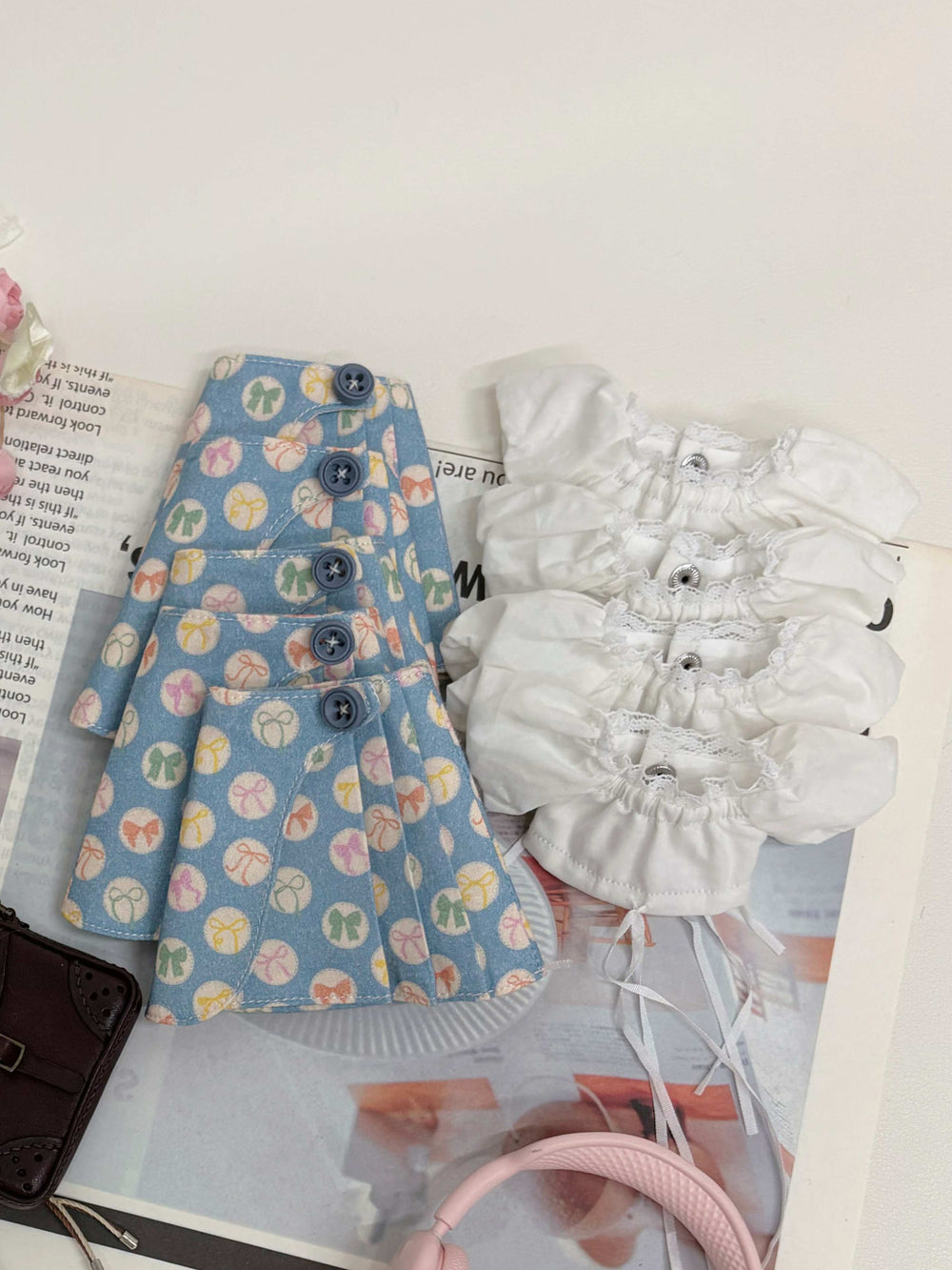 Off-Shoulder Pleated Midi Skirt Blythe Outfit Detail | ToastDoll