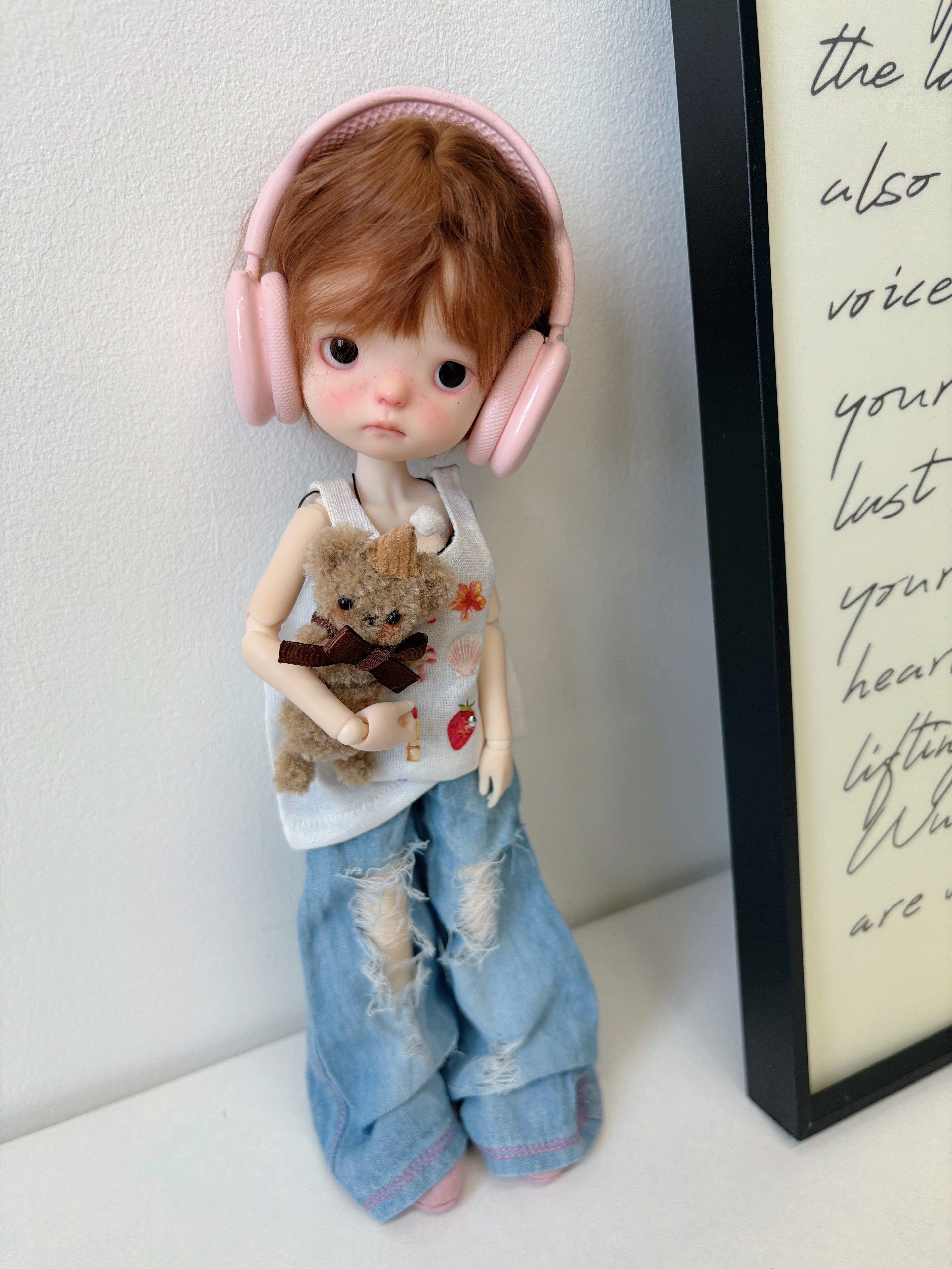 Chill Street Blythe 1/6 BJD Outfit Standing Pose | ToastDoll
