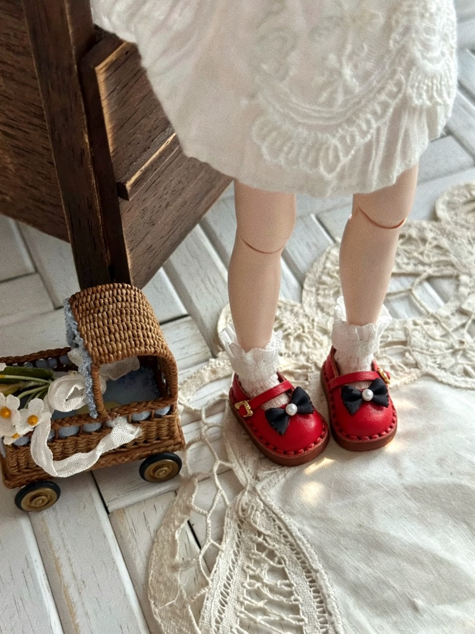 Bow Red Blythe Mary Janes - Handmade Doll Shoes - ToastDoll