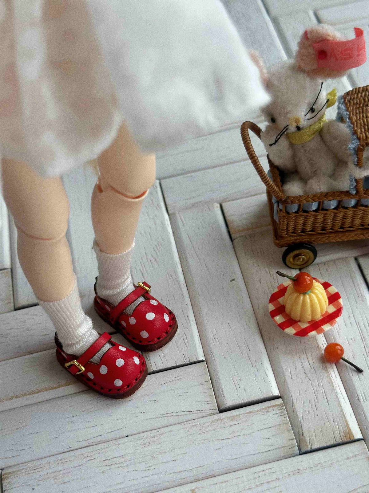 Polka Dot Blythe Mary Janes - Handmade Doll Shoes - ToastDoll