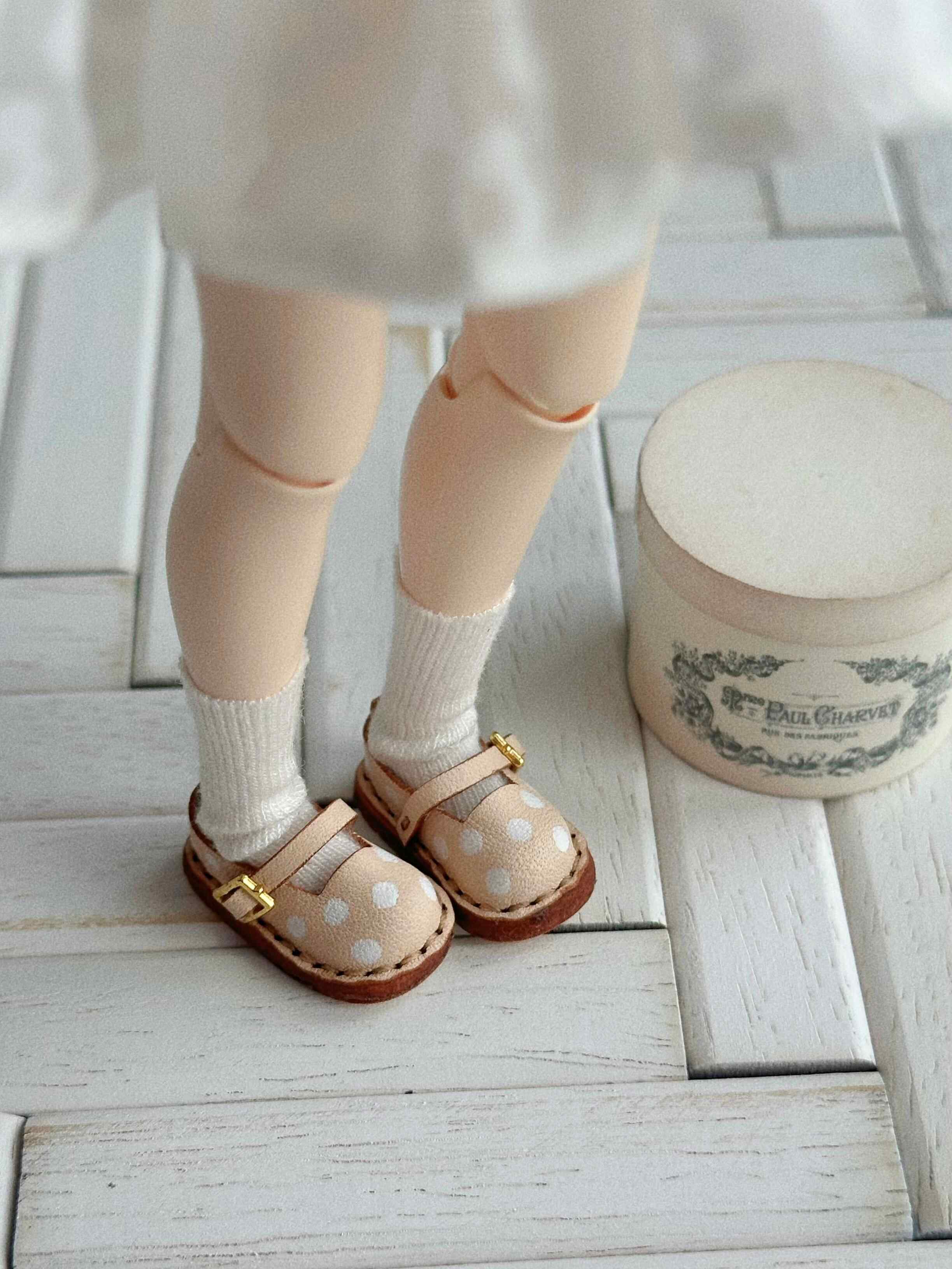 Polka Dot Blythe Mary Janes - Handmade Doll Shoes - ToastDoll