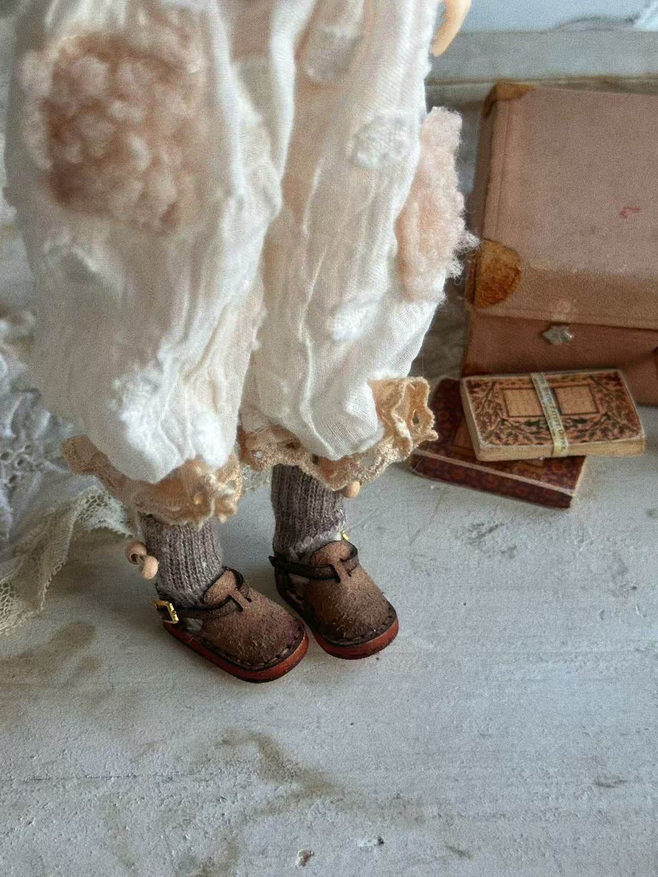 Vintage Suede Blythe Flats - Handmade Doll Shoes - ToastDoll