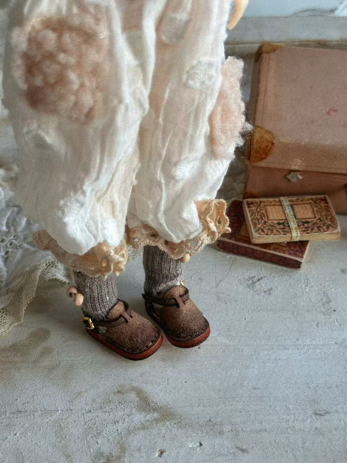 Vintage Suede Blythe Flats - Handmade Doll Shoes - ToastDoll