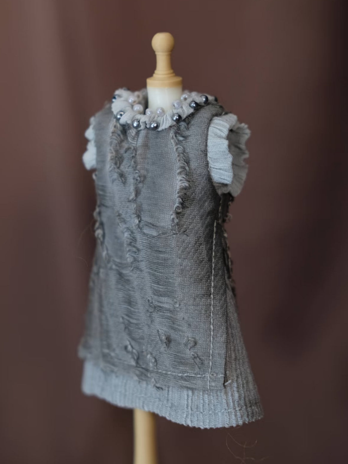 Grey Distressed Gauze Blythe 1/6 BJD Outfit Detail | ToastDoll