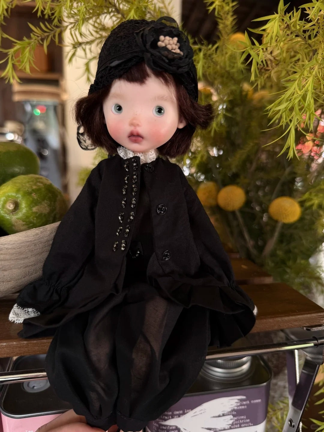 Black Vintage Gauze 1/6 BJD Outfit Sitting Pose | ToastDoll