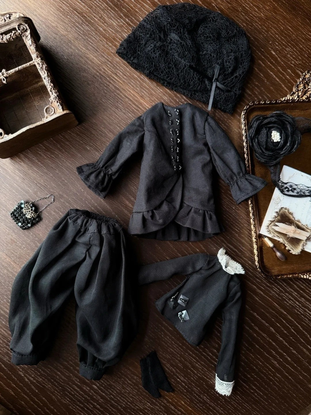 Black Vintage Gauze Blythe 1/6 BJD Outfit Flat Lay | ToastDoll
