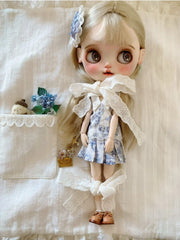Vintage Blue Floral Blythe Dress Set On Doll Display | ToastDoll