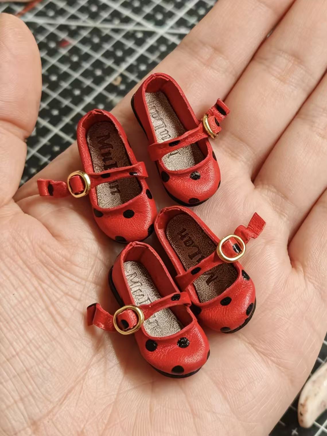 Round Toe T Strap Blythe Flats - Handmade Doll Shoes - ToastDoll