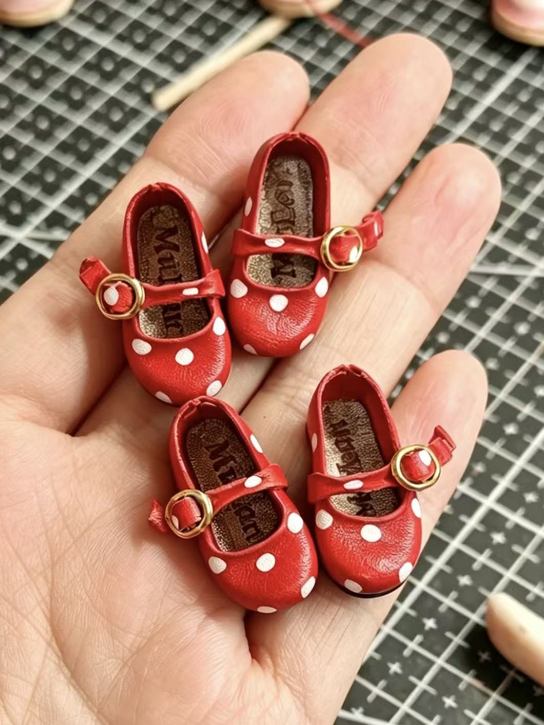 Round Toe T Strap Blythe Flats - Handmade Doll Shoes - ToastDoll