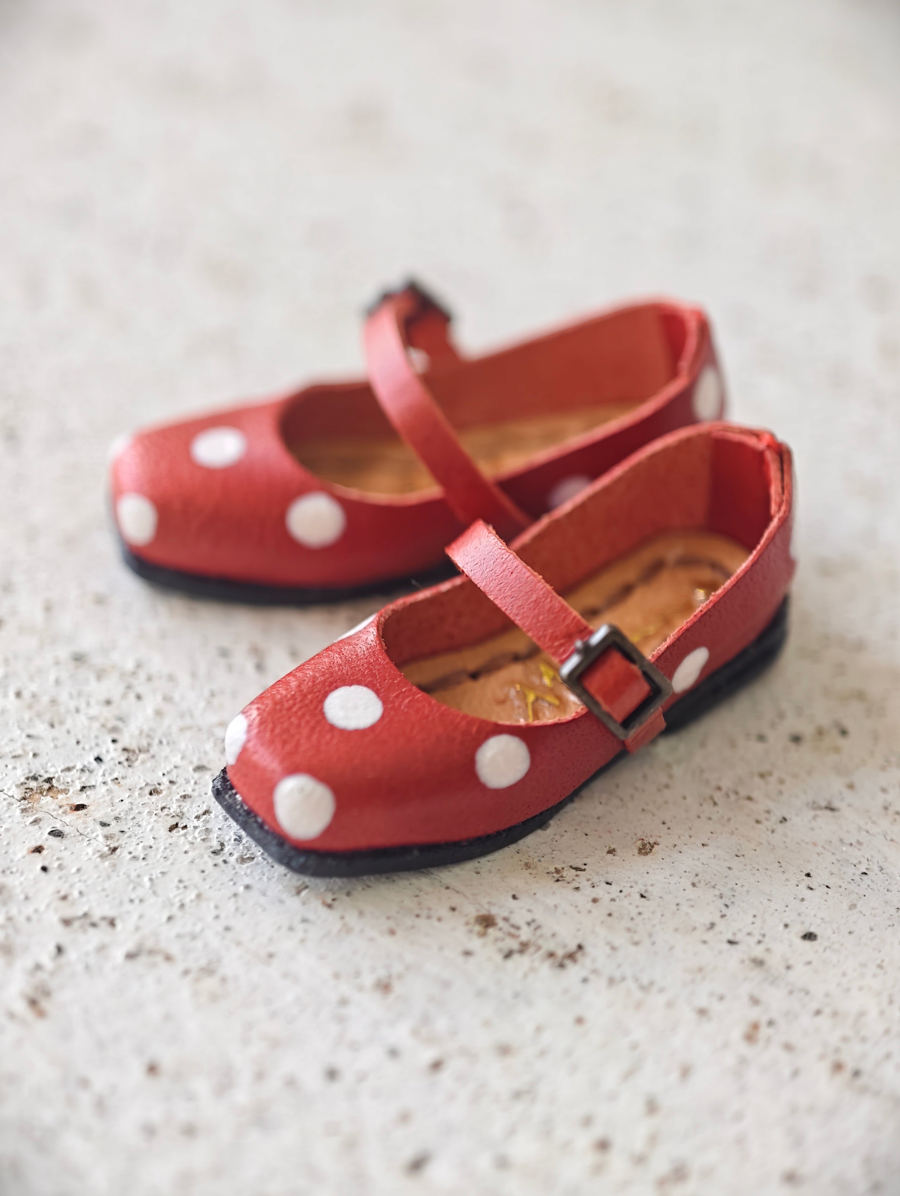 [IN STOCK] Cute Leather Blythe Flats - Handmade Doll Shoes - ToastDoll