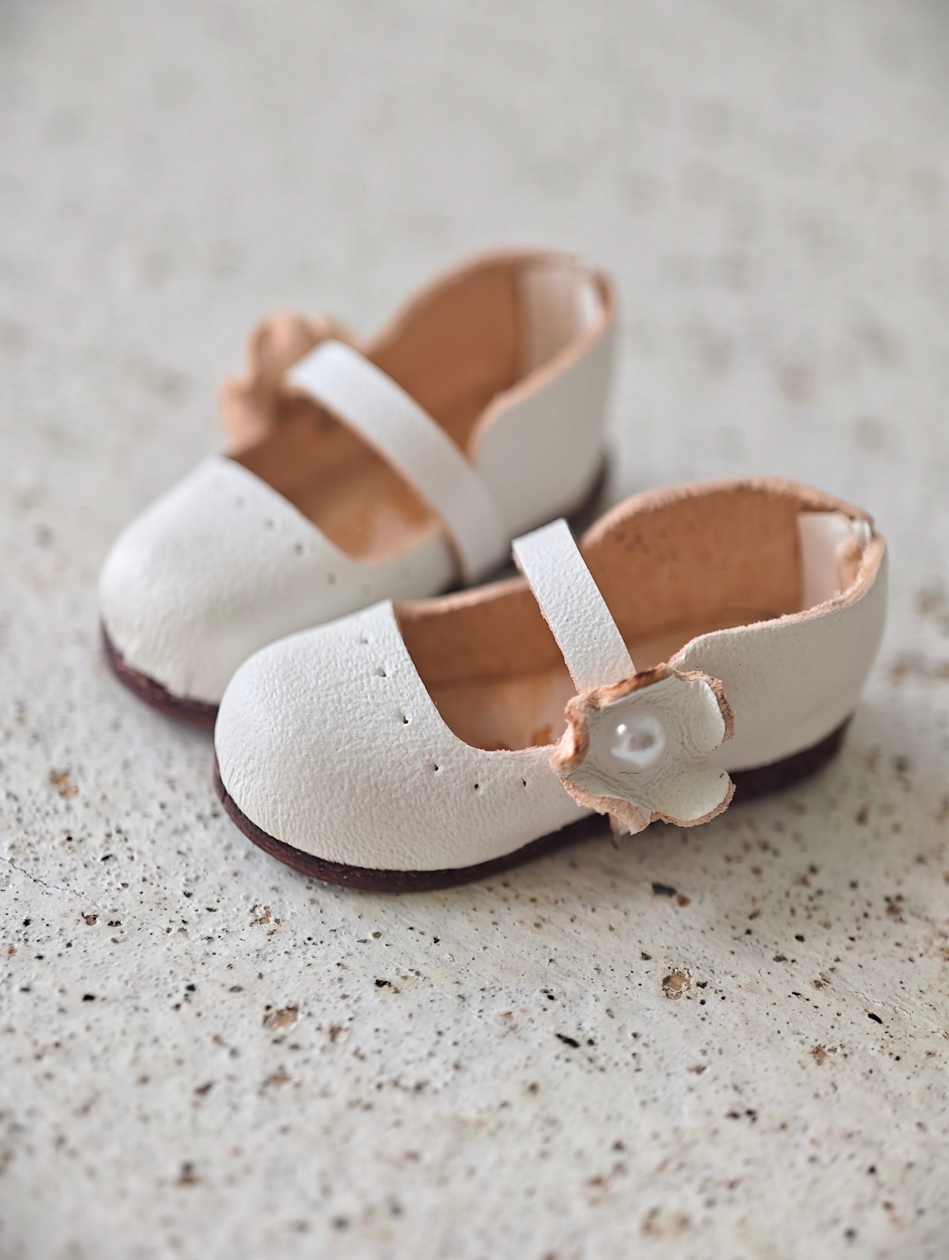 [IN STOCK] Cute Leather Blythe Flats - Handmade Doll Shoes - ToastDoll
