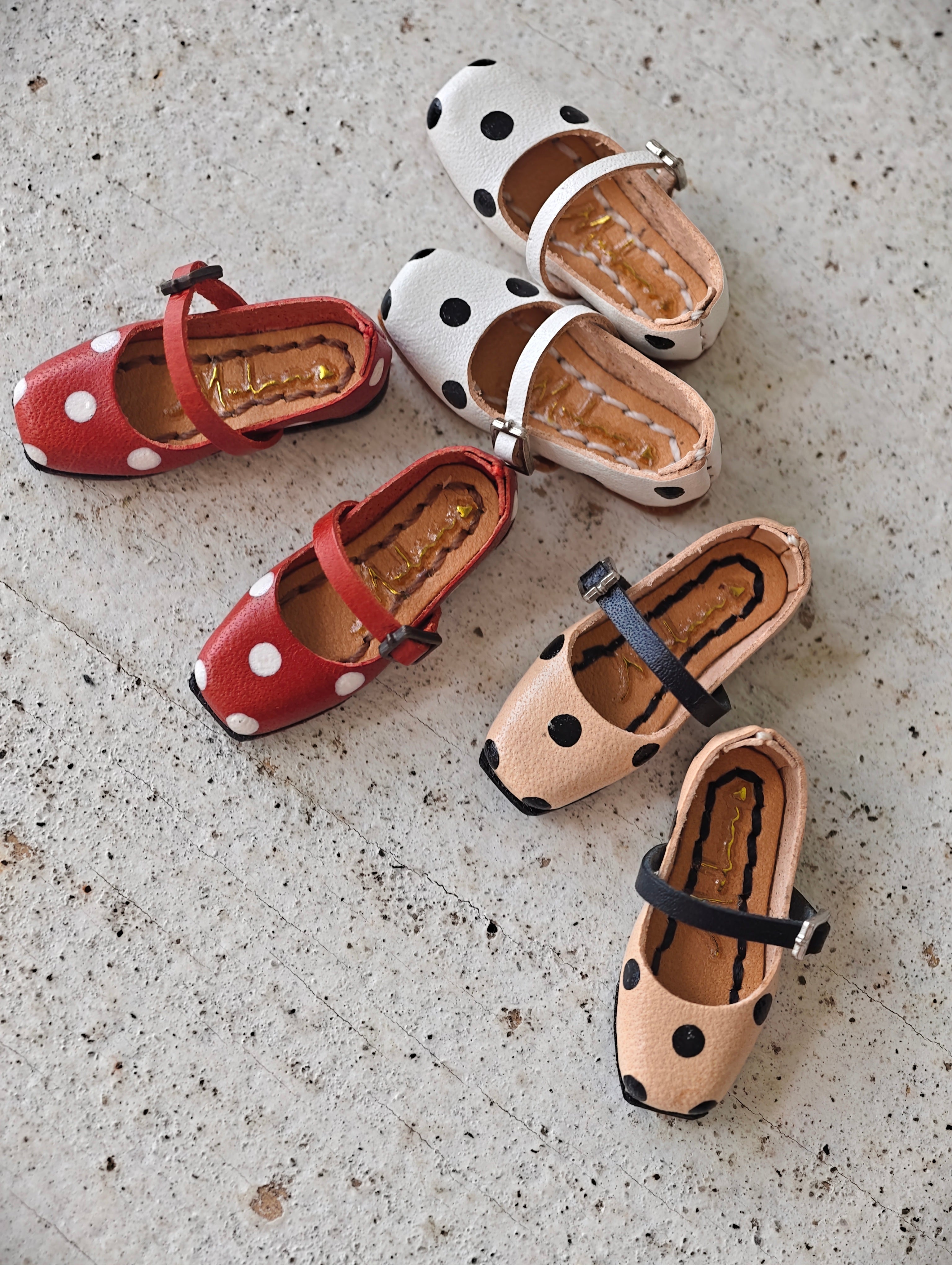 [IN STOCK] Cute Leather Blythe Flats - Handmade Doll Shoes - ToastDoll